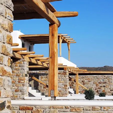 To Armiro Boutique * Maragkas