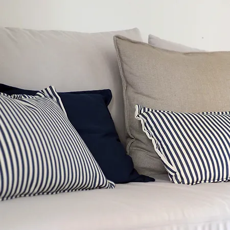 別荘 To Armiro Boutique