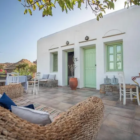 別荘 To Armiro Boutique Maragkas