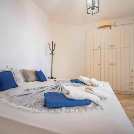 別荘 To Armiro Boutique