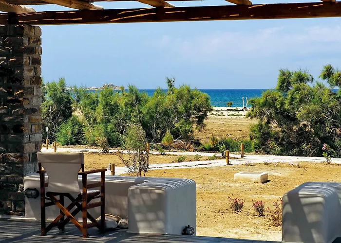 To Armiro Boutique Maragkas