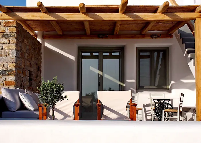 To Armiro Boutique Maragkas